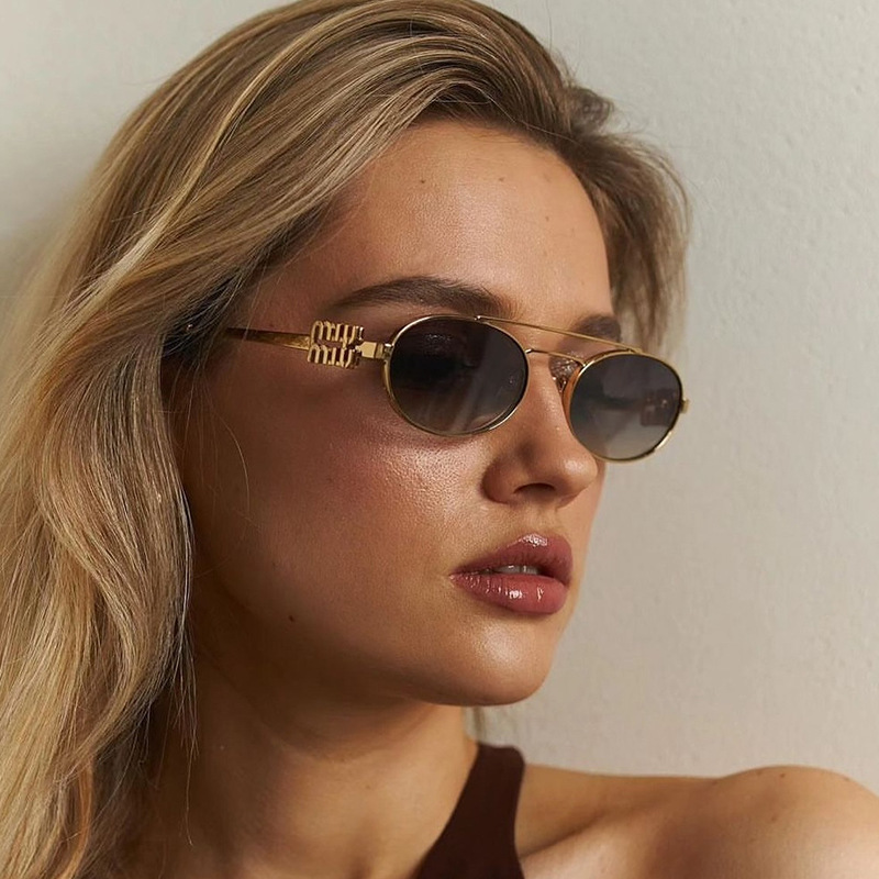 Double-Bridge Sunglasses - Retro Mocha Brown UV Protection / $1.76 per pair (Wholesale Price) Custom Eyewear