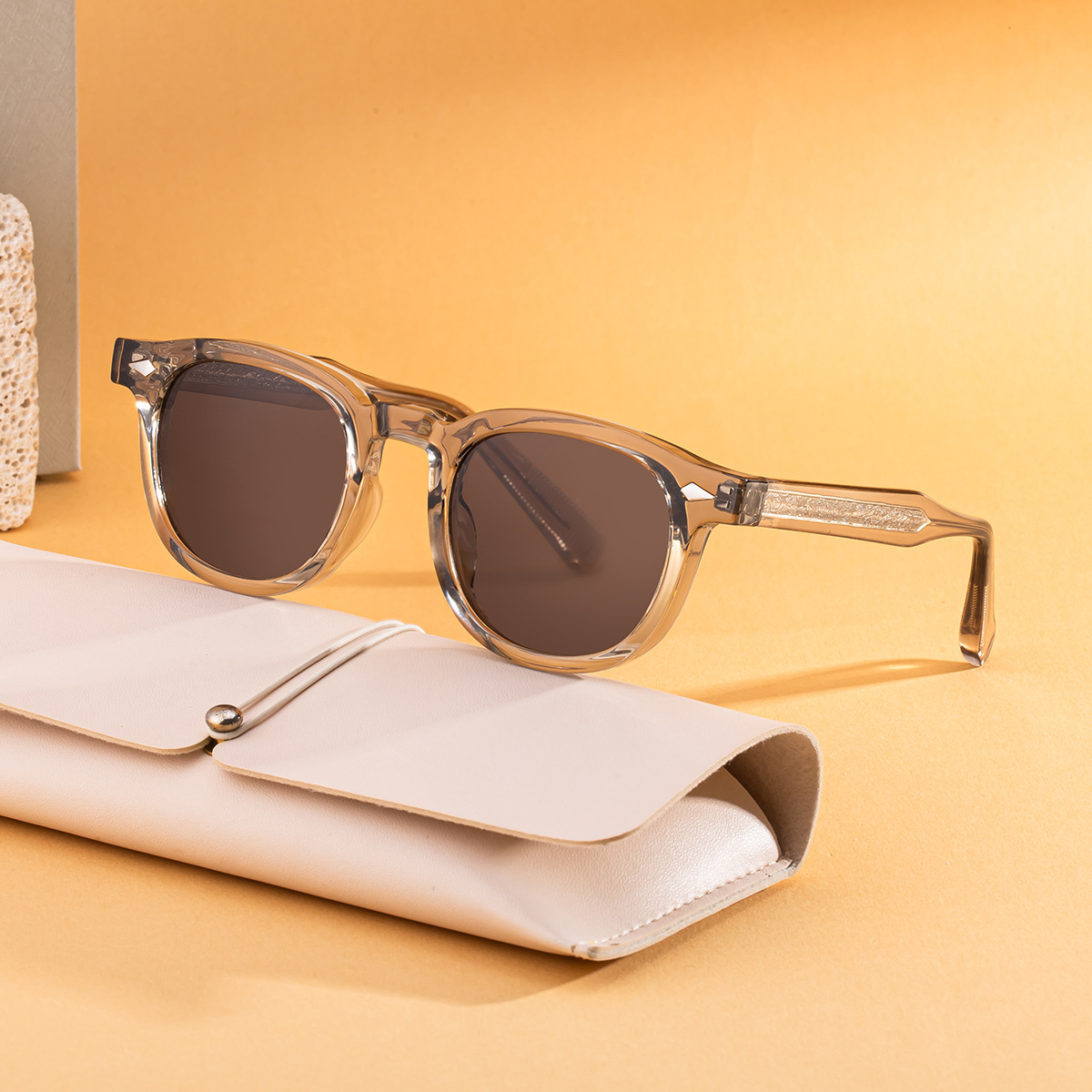 Trendy Women's Oval Sunglasses - Unique Propionate Frame with Metal Pin Temples – Stylish UV400 Sun Protection Custom Eyewear