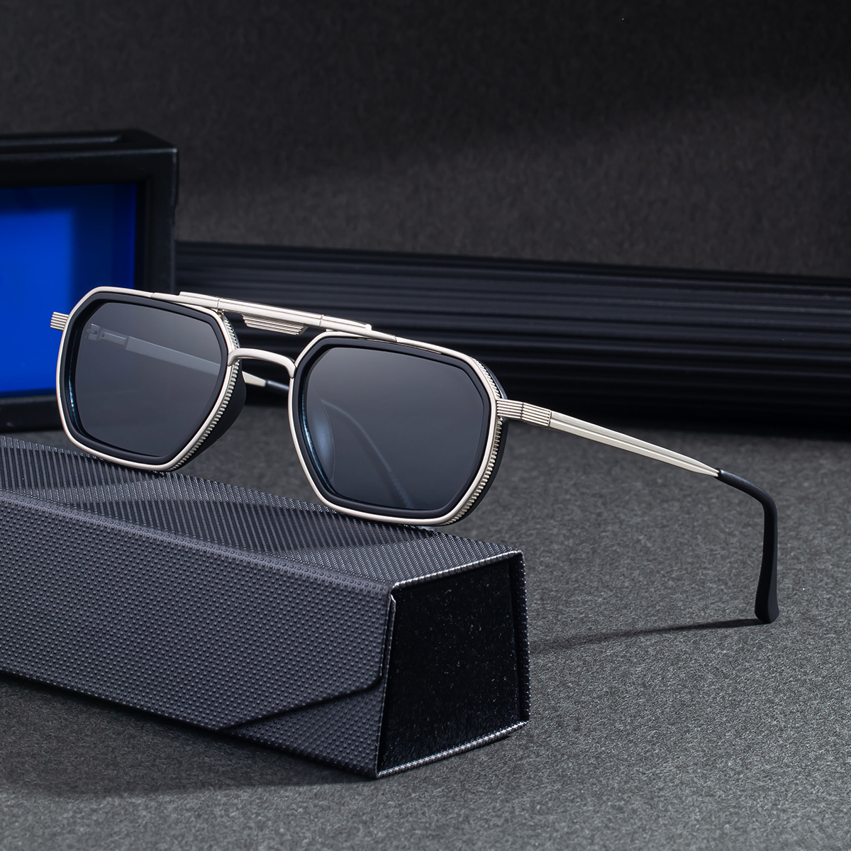 Men's Retro Square Sunglasses - Trendy Punk Style, Double Bridge Design & Flexible Spring Temples – Vintage Cool Eyewear Custom Eyewear