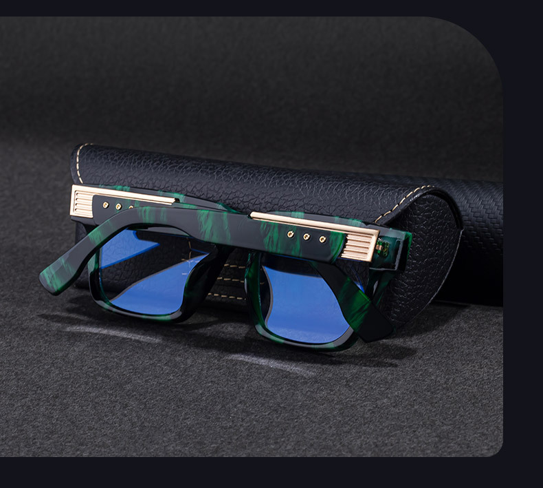 Men's Retro Square Photochromic Sunglasses - EU/US Fashion Style, Unique Design & UV400 Protection for Outdoor Activities Details and Specifications