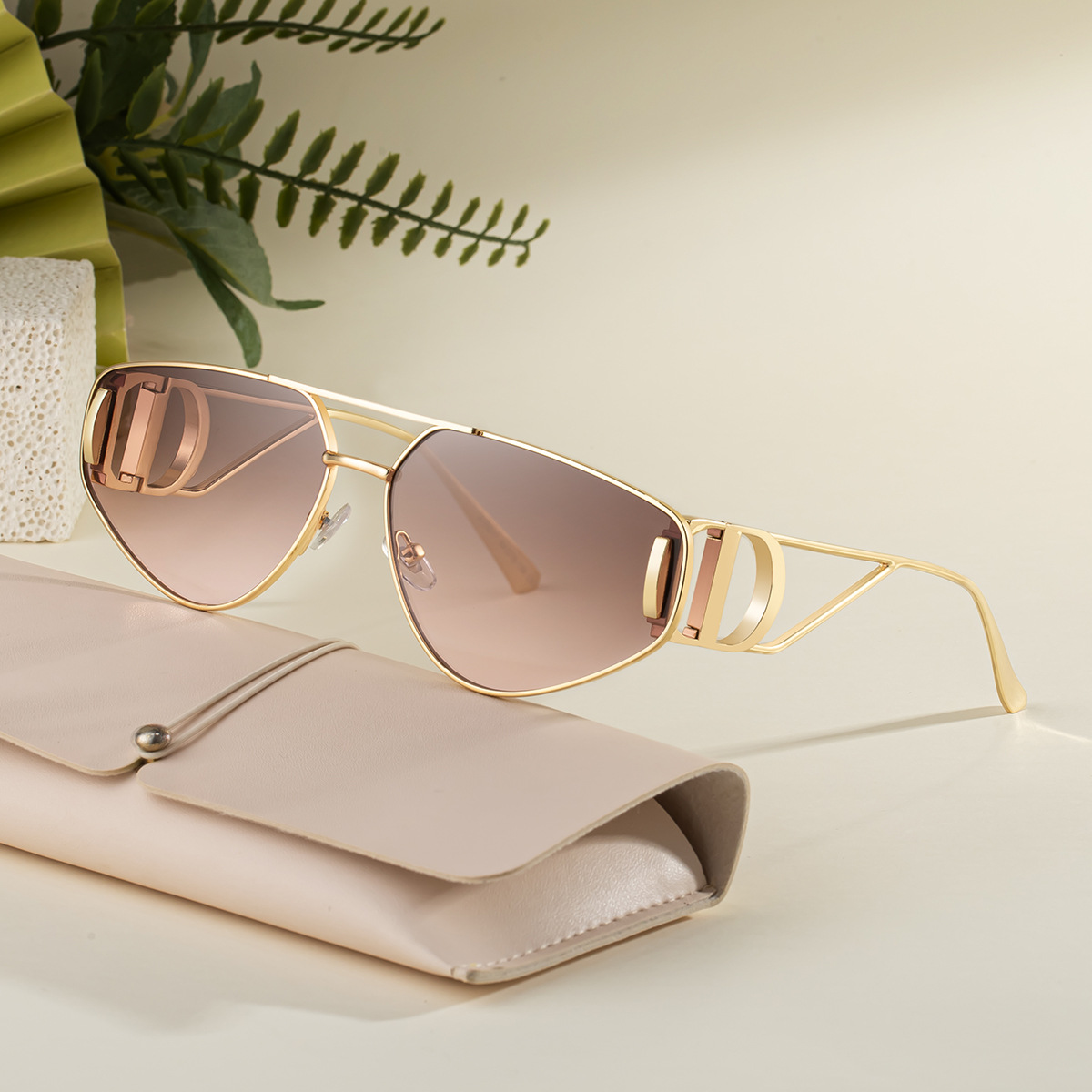 Women's Trendy Euro-American Cat-Eye Sunglasses - Unique High-Fashion Street Style – Premium Outdoor UV400 Sun Protection Shades Custom Eyewear