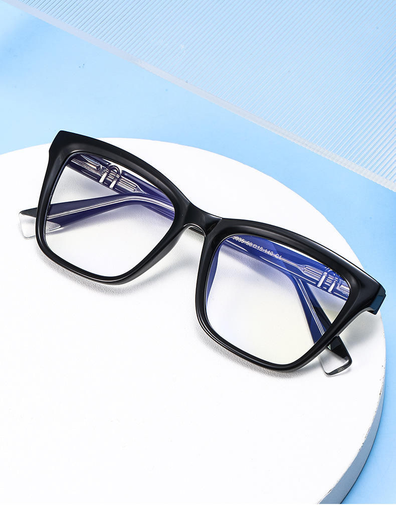 New Women's Cat-Eye Photochromic Sunglasses – Unique Trendy Premium Style for Outdoor UV Protection Details and Specifications