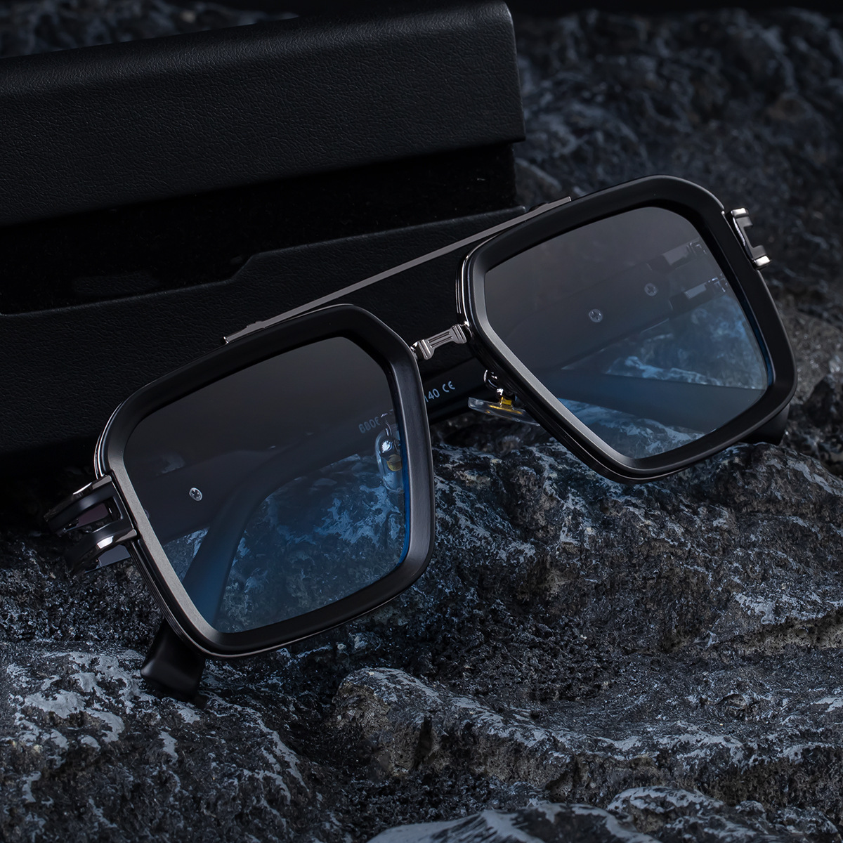 Men's Retro Square Sunglasses with Double Bridge - New High-End Fashion Eyewear for Outdoor Sun Protection – Stylish Male Shades Custom Eyewear