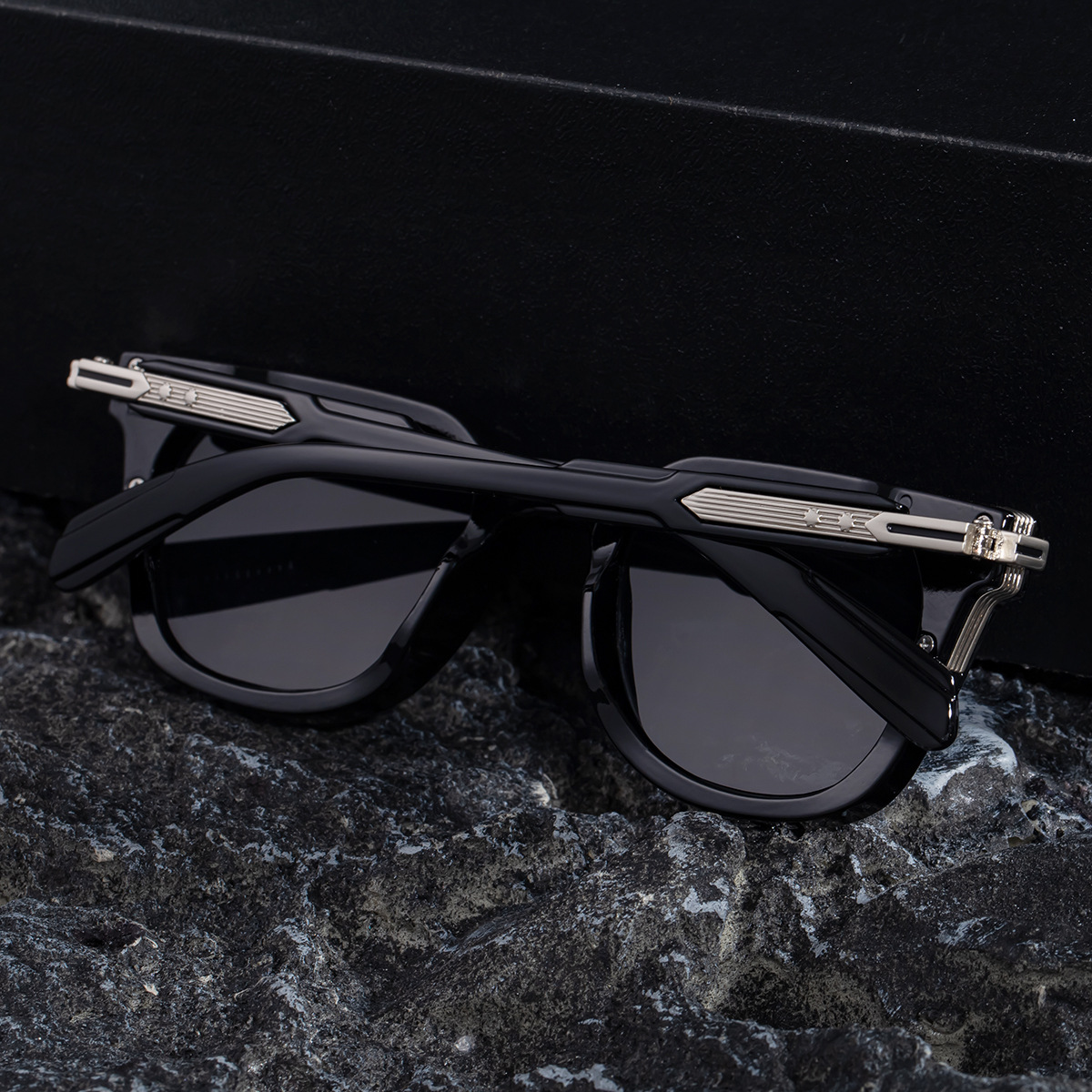 New Men's Fashion Square Sunglasses - Premium Outdoor Driving UV Protection Eyewear Details and Specifications