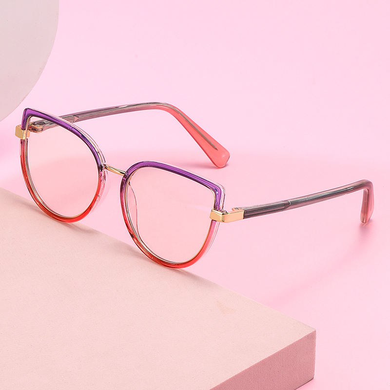 2026 New Cat-Eye Photochromic Optical Frames for Women – Personalized Versatile High-End Fashion Sun Glasses with UV Protection Custom Eyewear